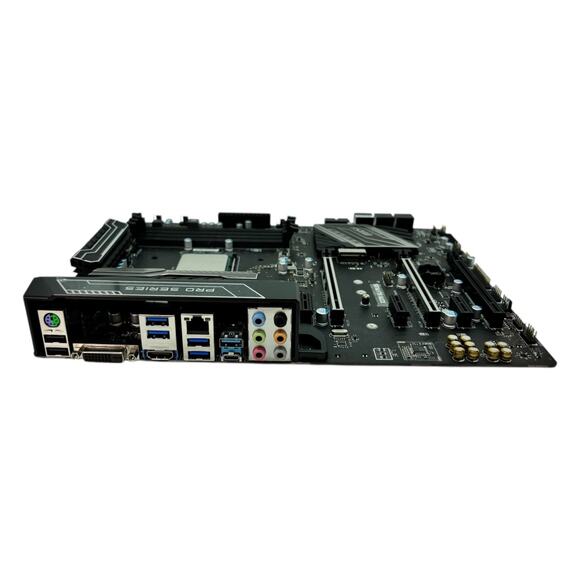 MSI X370 SLI Plus MS-7A33 AM4 DDR4 ATX Motherboard - Picture 2 of 3